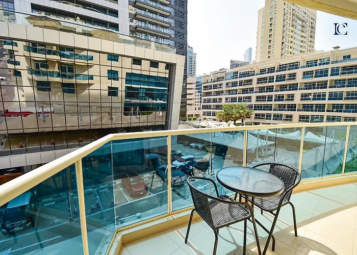 Luxury Escapes - Budget Studio With Balcony, Yacht Bay Marina